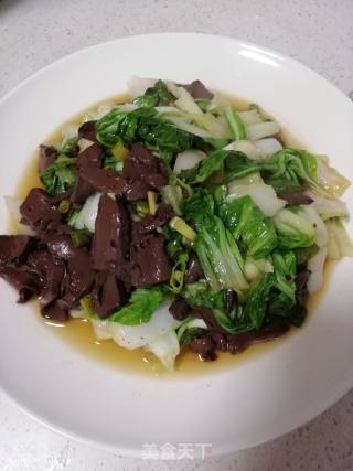 Stir-fried Duck Blood with Vegetables recipe