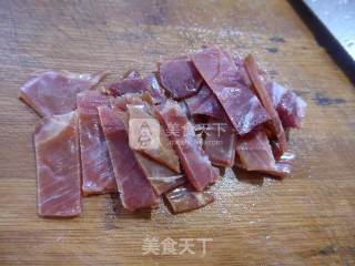 Stir-fried Chinese Cabbage with Fine Ham recipe