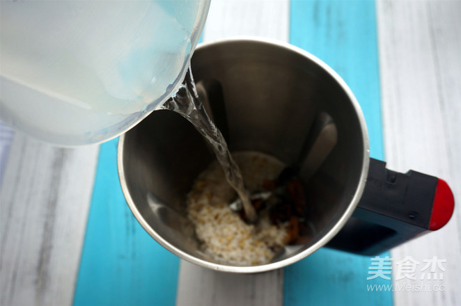 Red Date Wheat Rice Porridge recipe