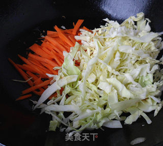 Fried Noodles with Celery in Oyster Sauce recipe