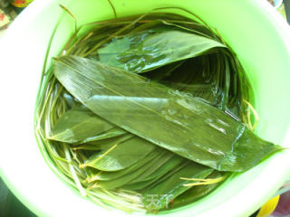 【dragon Boat Festival·zongzi】four-corner Rice Dumpling Method--black Rice Abalone Dumpling recipe