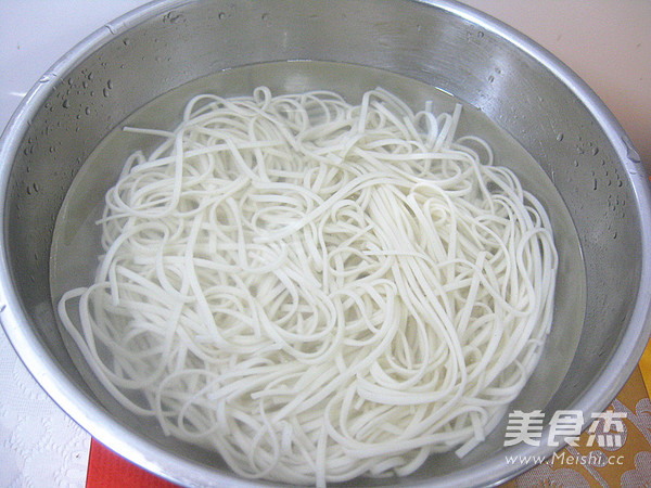 Noodles with Mushroom Sauce recipe