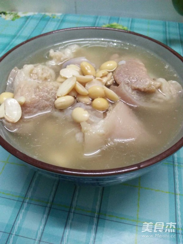 Soy Pork Knuckle Soup recipe