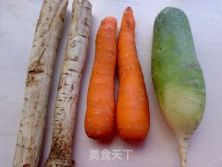 Green Carrot Burdock Soup recipe