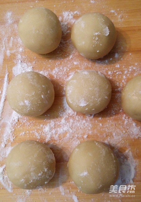 Cartoon Bean Paste Mooncake recipe