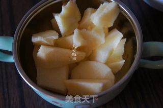 Tremella and Hawthorn Soup recipe