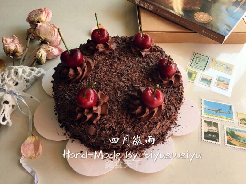 Black Forest Cake (schwarzwaelder Kirschtorte)