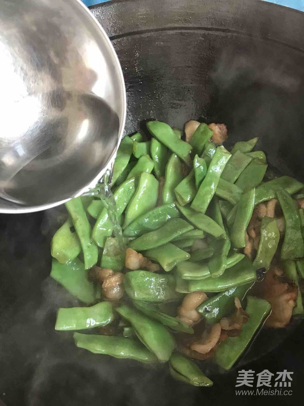 Stir-fried Pork Belly with Beans recipe