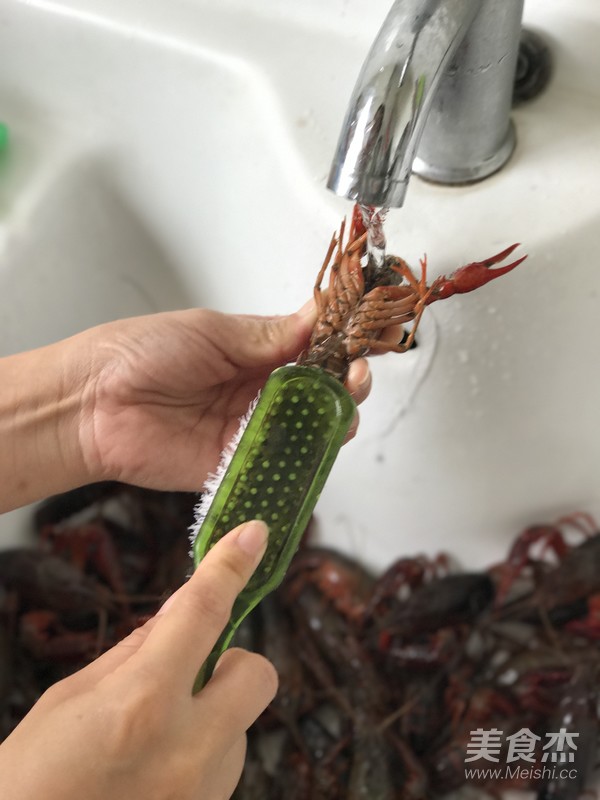 Crayfish in Rosemary Oil recipe