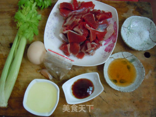 Food Diversification---fried Duck Gizzards with Egg recipe