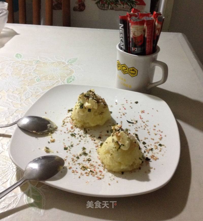 Seafood Salad Mashed Potatoes recipe