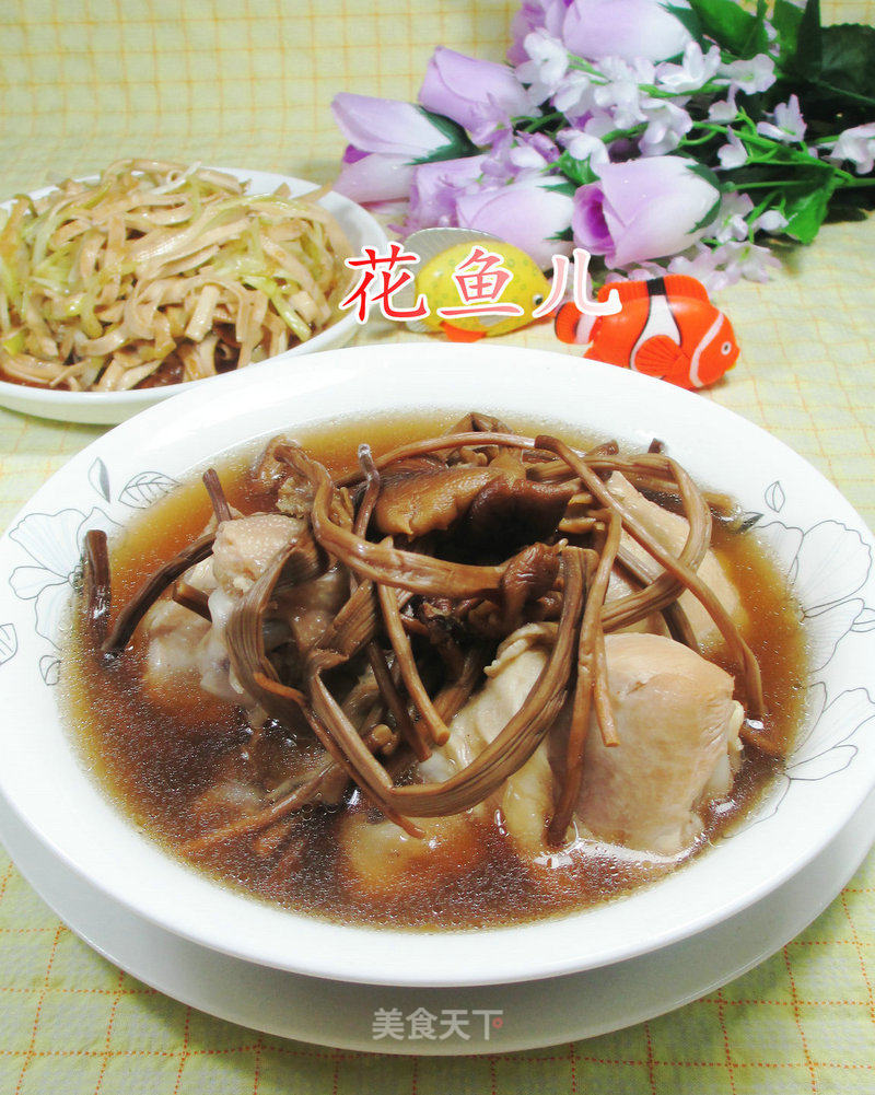 Chicken Drumstick Soup with Tea Tree Mushroom recipe