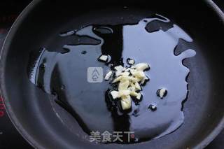 Lettuce with Tempeh and Dace in Oil recipe