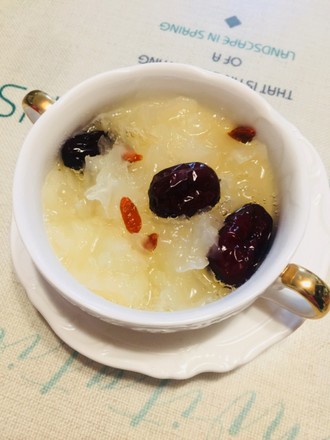 Tremella, Red Date, Wolfberry Soup recipe