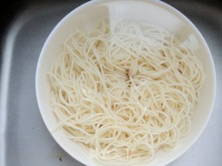 Sichuan-style Cold Noodles with Mustard Chicken recipe