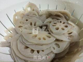 Hot and Sour Lotus Root recipe