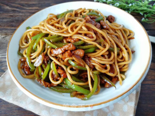 Fried Noodles with Hot Peppers recipe