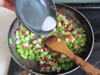 Bacon and Broad Bean Bamboo Shoots recipe