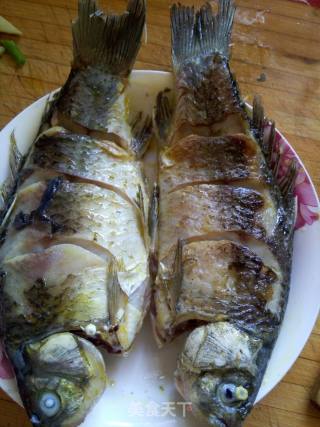Simple Crucian Carp Stewed Tofu recipe