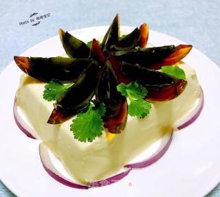 Fancy Preserved Egg Tofu recipe