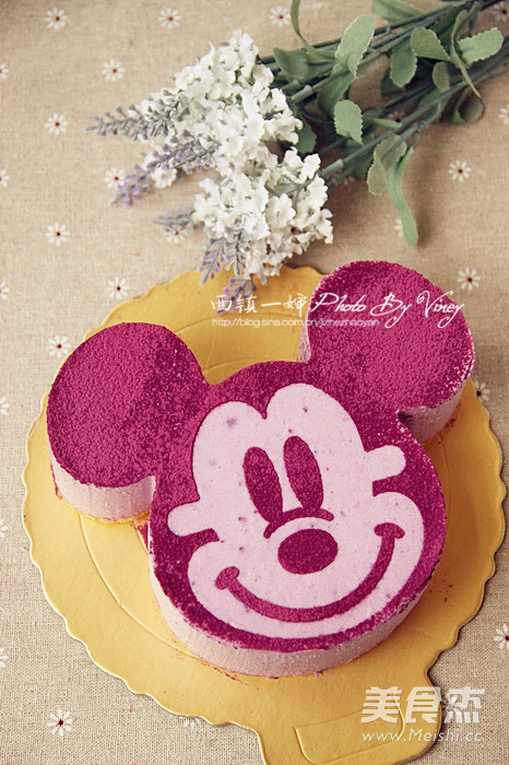 Mickey Purple Potato Mousse Cake recipe