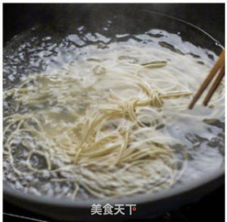 Enjoy Meeting Noodles with Scallion Oil recipe
