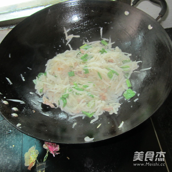 Garlic Shredded Radish recipe