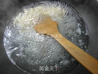 Stir-fried Dried Tofu with Lettuce Leaves recipe