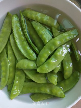 Fried Snow Peas recipe