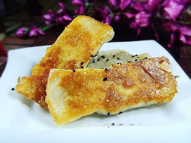 Potatoes and Pork Pot Stickers recipe