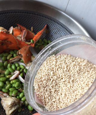 Fried Sea Crab with Edamame recipe