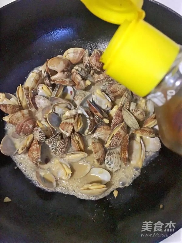Spicy Fried Clams recipe