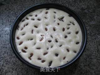 Steamed Raisin Cake recipe