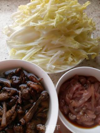 Stir-fried Hazel Mushroom with Baby Vegetables recipe