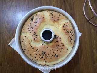 Sesame Chiffon Cake recipe