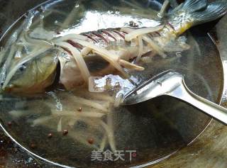 [fish with Oily Huoxiang Cold Dressing] recipe