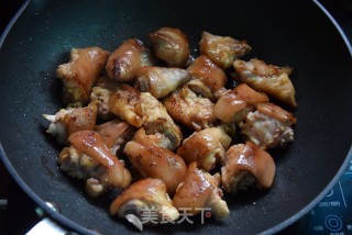 Soy Peanut Braised Pig's Trotter recipe