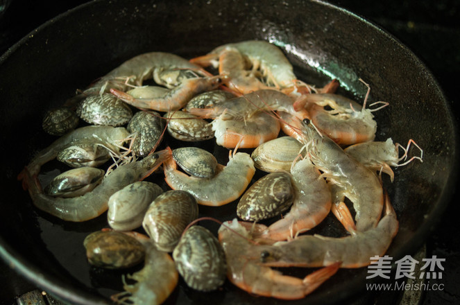 Xiamen Special Shacha Noodles recipe