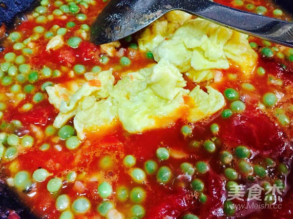 Marinated Noodles with Tomatoes recipe