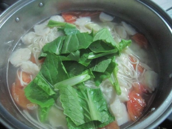 Dumplings with Vegetable Noodles recipe