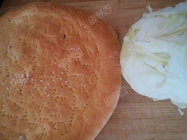 Stir-fried Naan with Cabbage recipe