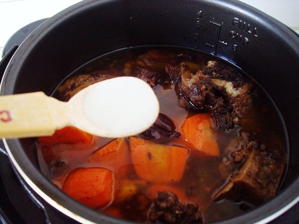 Carrot Stewed Short Ribs recipe