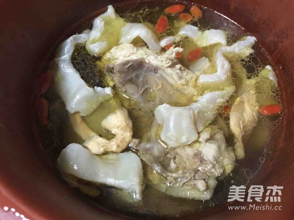 Fish Maw Stewed Chicken Soup recipe