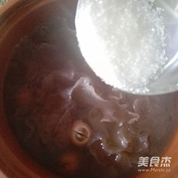 Chixiaodou White Fungus Soup recipe