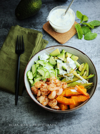 Grilled Pumpkin Salad with Shrimp and Avocado recipe