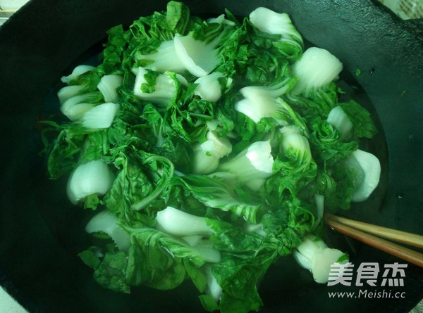 Green Vegetables and Pork Dumplings recipe