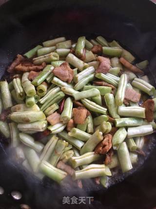 Braised Pork Belly with Beans recipe