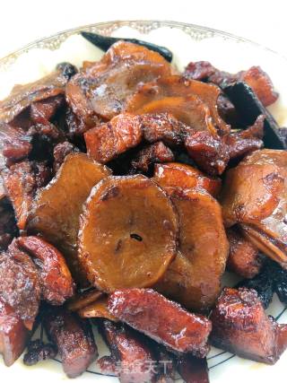 Braised Pork Stew with Dried Potato Chips recipe