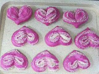 Coconut Heart-shaped Bread recipe