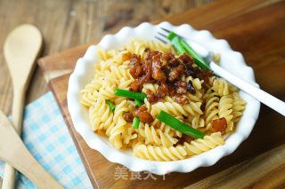 Pasta with Diced Pork recipe